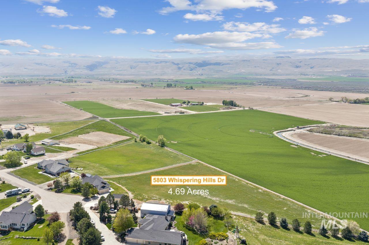5803 Whispering Hills Dr, Marsing, Idaho 83639-8266, 3 Bedrooms, 2.5 Bathrooms, Residential For Sale, Price $825,000, 98983151