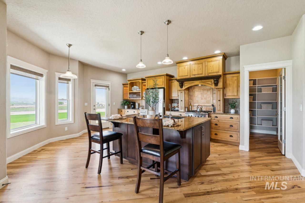 5803 Whispering Hills Dr, Marsing, Idaho 83639-8266, 3 Bedrooms, 2.5 Bathrooms, Residential For Sale, Price $825,000, 98983151