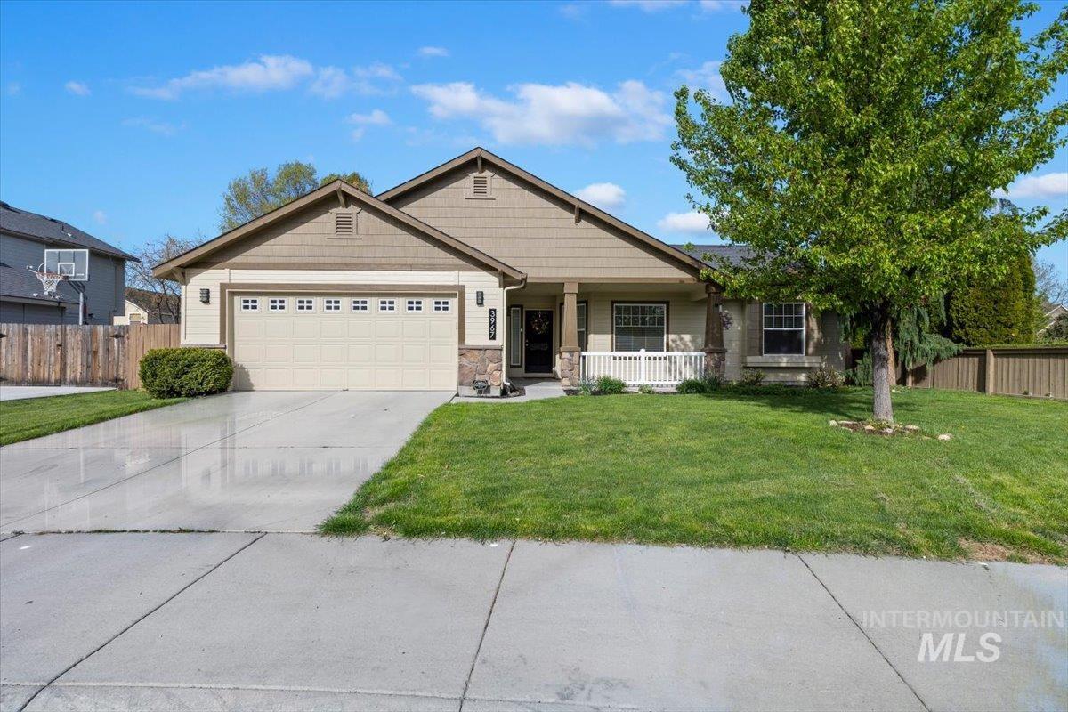 3967 N Longabaugh Ave, Meridian, Idaho 83646-5329, 3 Bedrooms, 2 Bathrooms, Residential For Sale, Price $444,900, 98983154