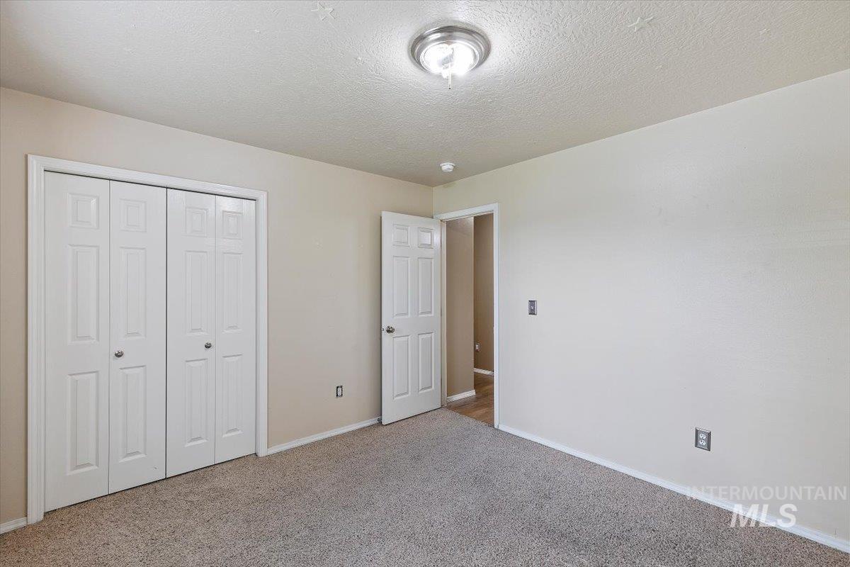 3967 N Longabaugh Ave, Meridian, Idaho 83646-5329, 3 Bedrooms, 2 Bathrooms, Residential For Sale, Price $444,900, 98983154