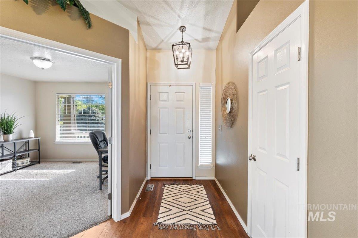 3967 N Longabaugh Ave, Meridian, Idaho 83646-5329, 3 Bedrooms, 2 Bathrooms, Residential For Sale, Price $444,900, 98983154