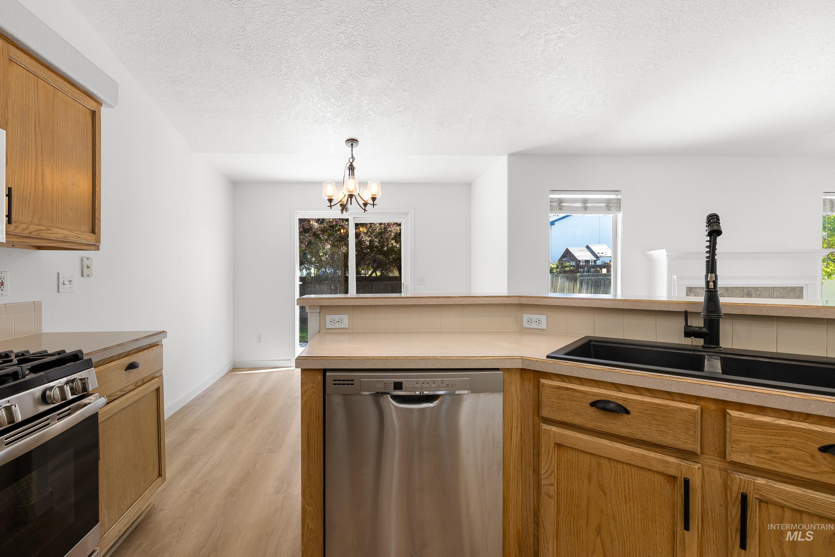 1488 N Lauderhill Way, Meridian, Idaho 83642, 4 Bedrooms, 2 Bathrooms, Residential For Sale, Price $489,000, 98983155