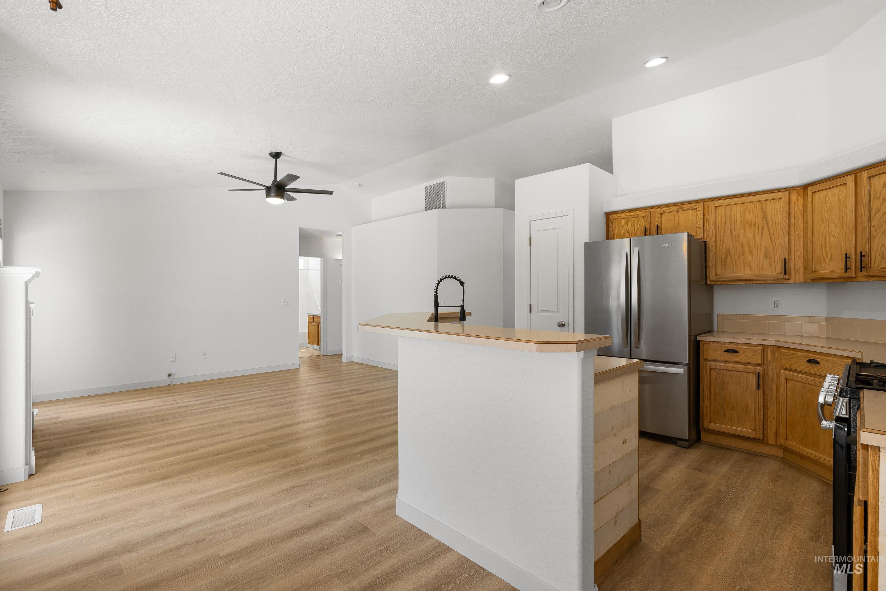 1488 N Lauderhill Way, Meridian, Idaho 83642, 4 Bedrooms, 2 Bathrooms, Residential For Sale, Price $489,000, 98983155