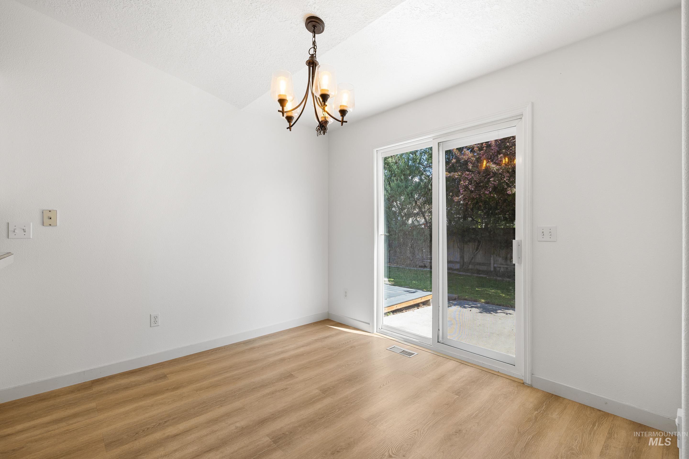 1488 N Lauderhill Way, Meridian, Idaho 83642, 4 Bedrooms, 2 Bathrooms, Residential For Sale, Price $489,000, 98983155