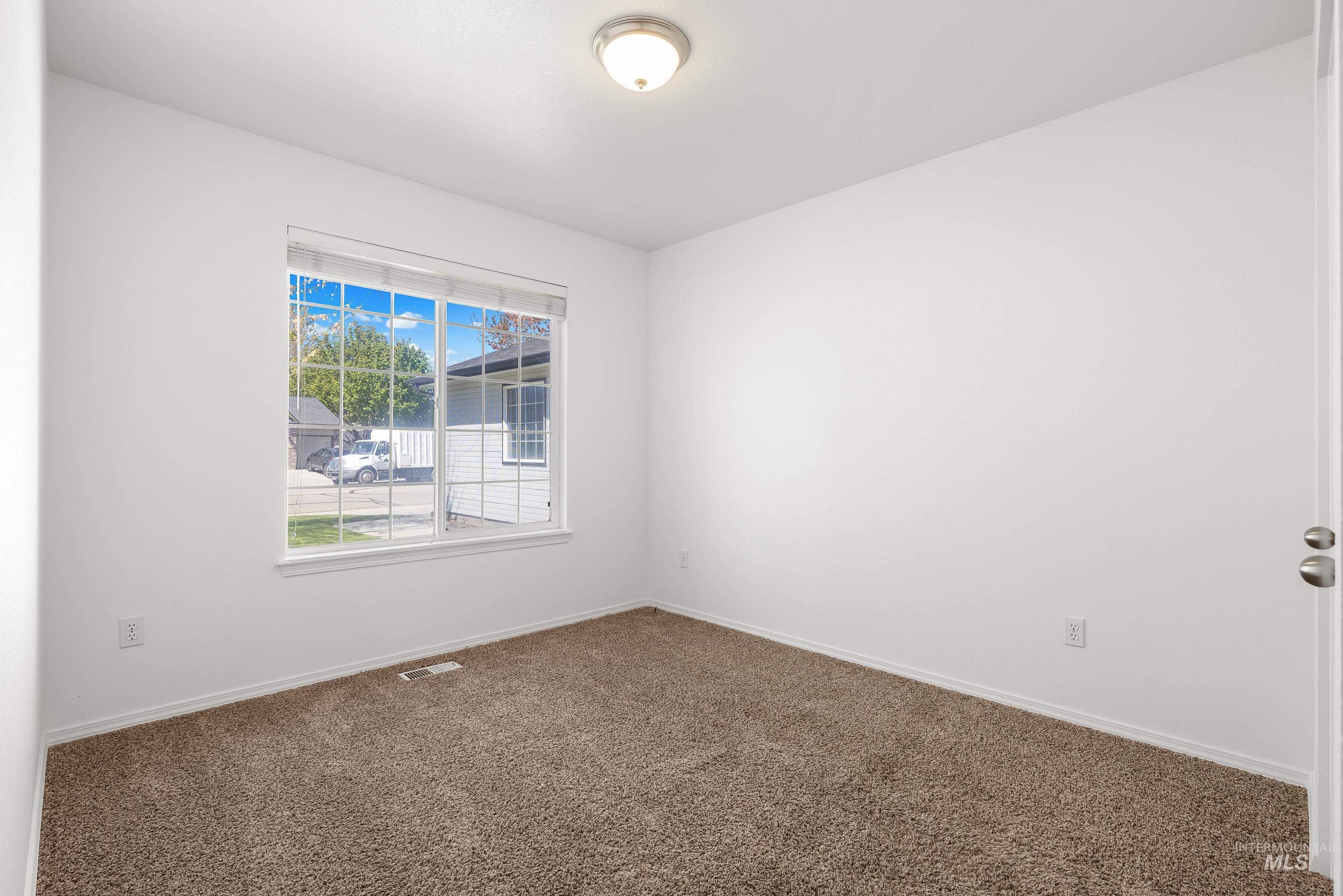 1488 N Lauderhill Way, Meridian, Idaho 83642, 4 Bedrooms, 2 Bathrooms, Residential For Sale, Price $489,000, 98983155