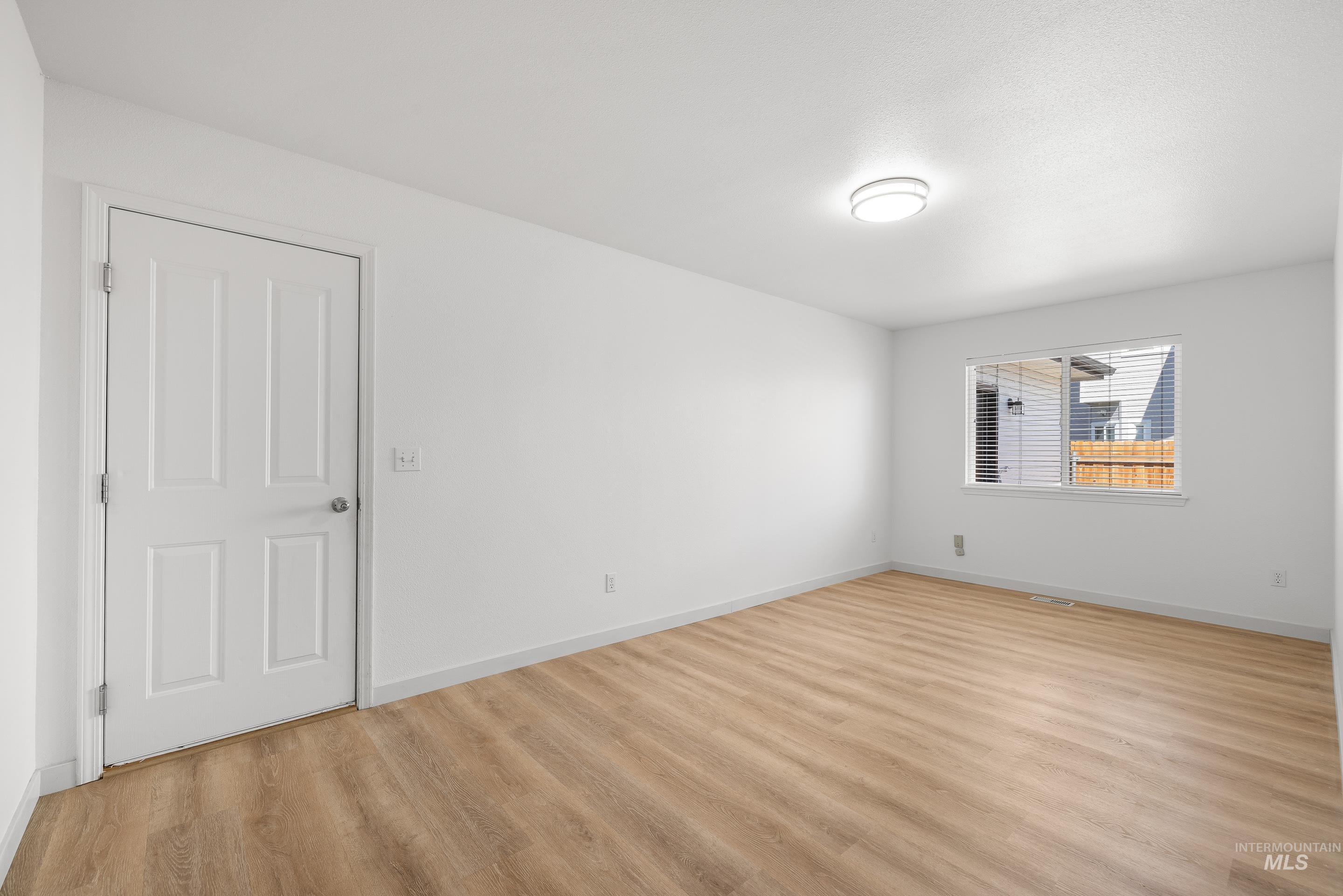 1488 N Lauderhill Way, Meridian, Idaho 83642, 4 Bedrooms, 2 Bathrooms, Residential For Sale, Price $489,000, 98983155