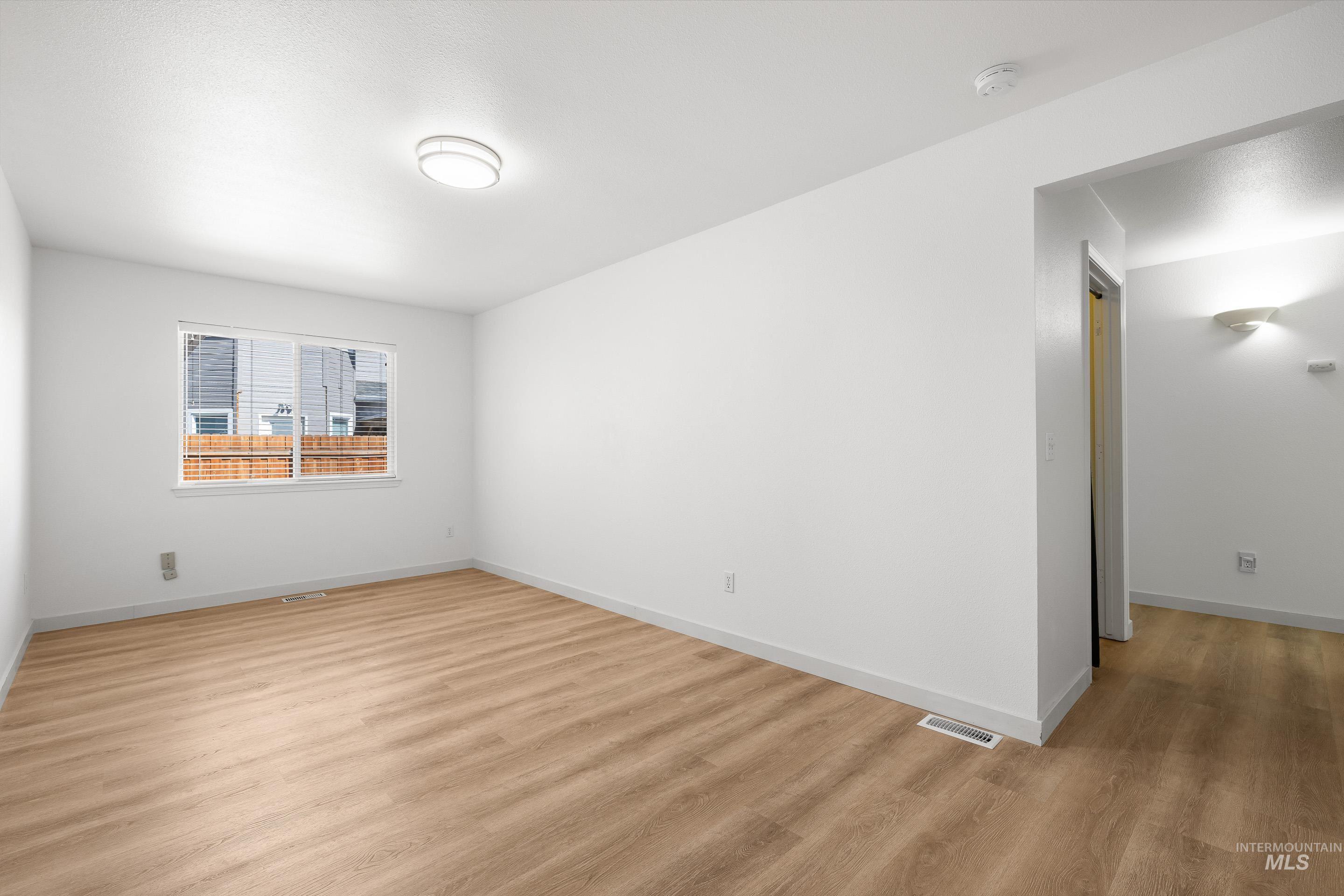 1488 N Lauderhill Way, Meridian, Idaho 83642, 4 Bedrooms, 2 Bathrooms, Residential For Sale, Price $489,000, 98983155