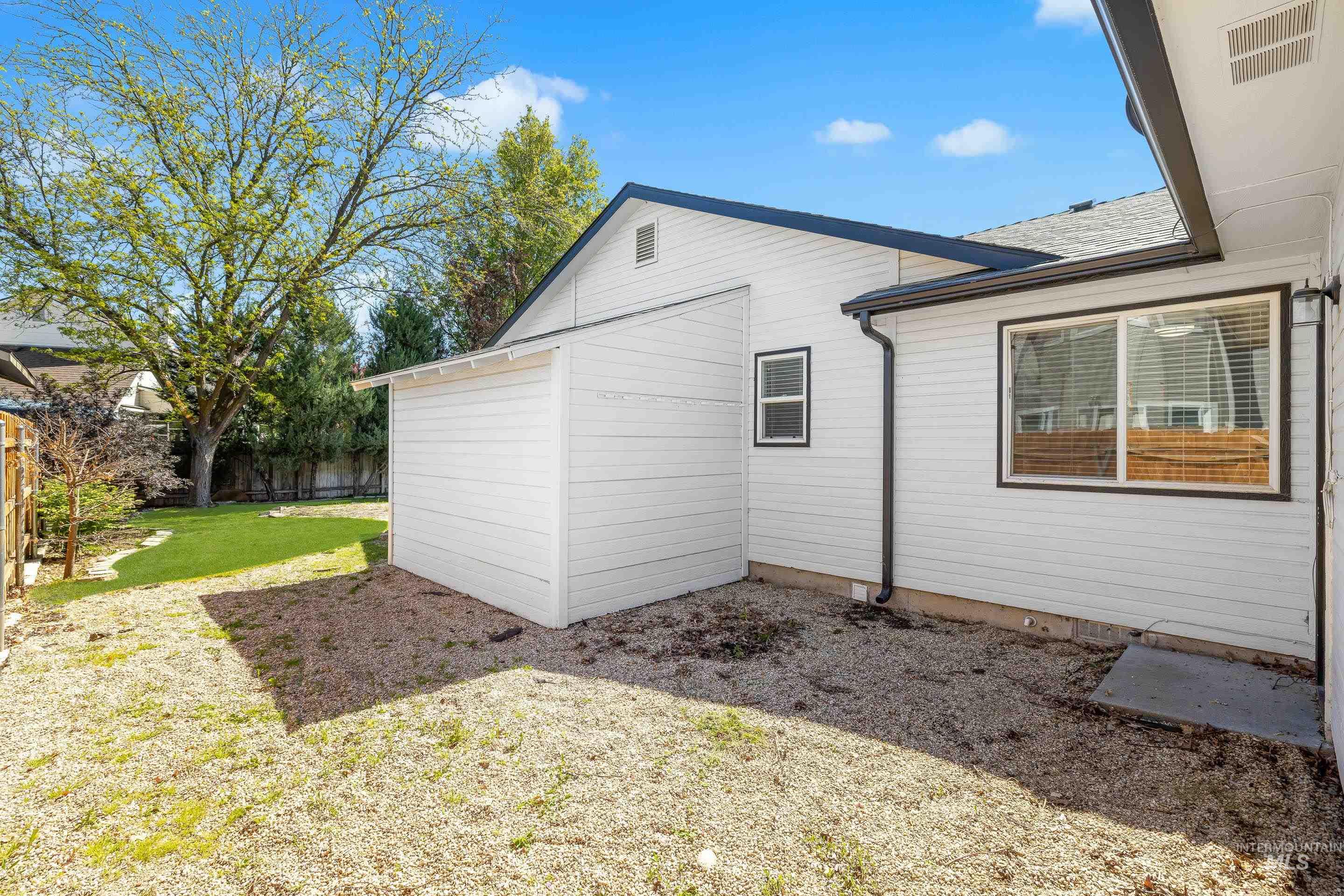 1488 N Lauderhill Way, Meridian, Idaho 83642, 4 Bedrooms, 2 Bathrooms, Residential For Sale, Price $489,000, 98983155