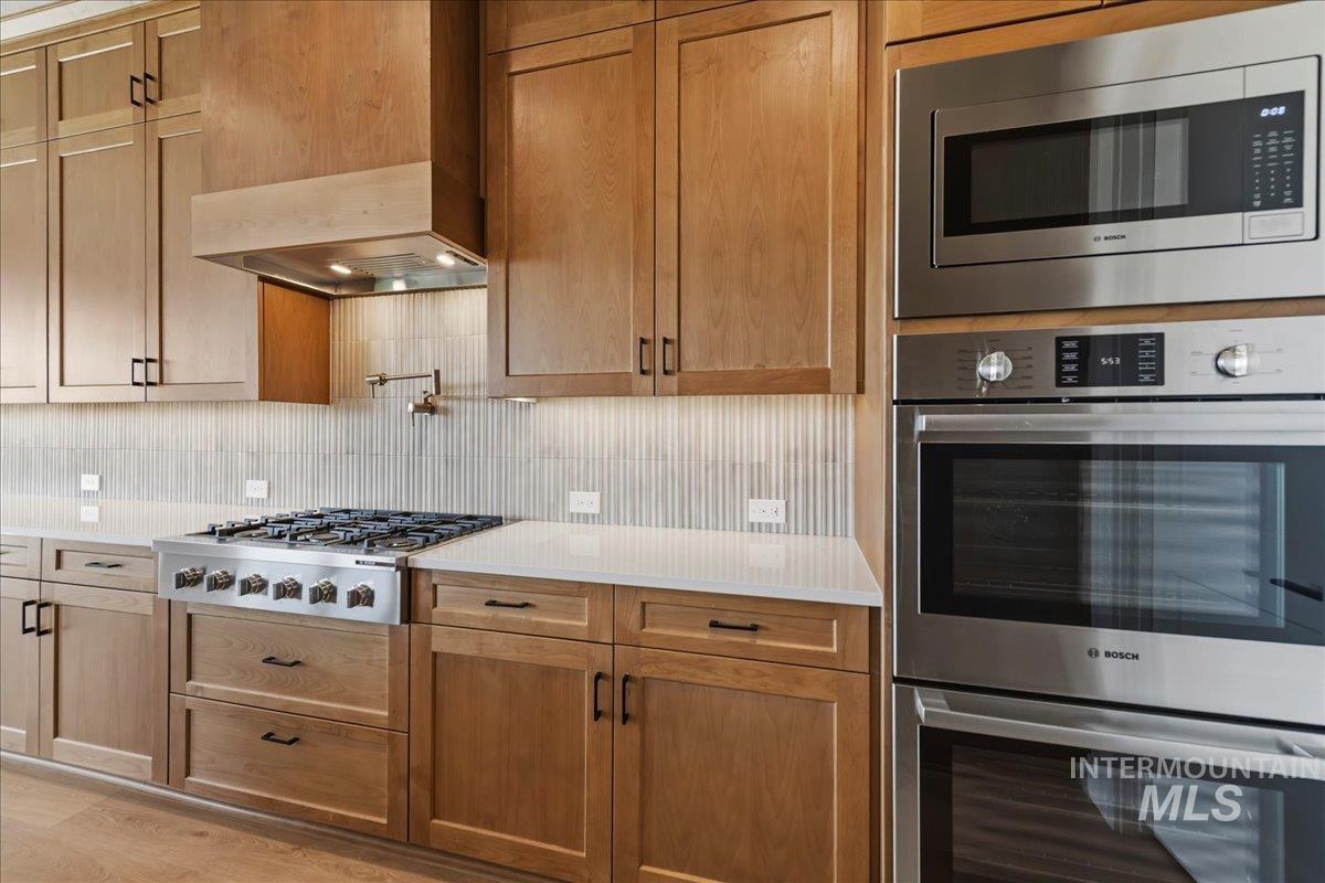 7856 W Flathead Lake Street, Eagle, Idaho 83616, 5 Bedrooms, 3.5 Bathrooms, Residential For Sale, Price $994,900, 98983156