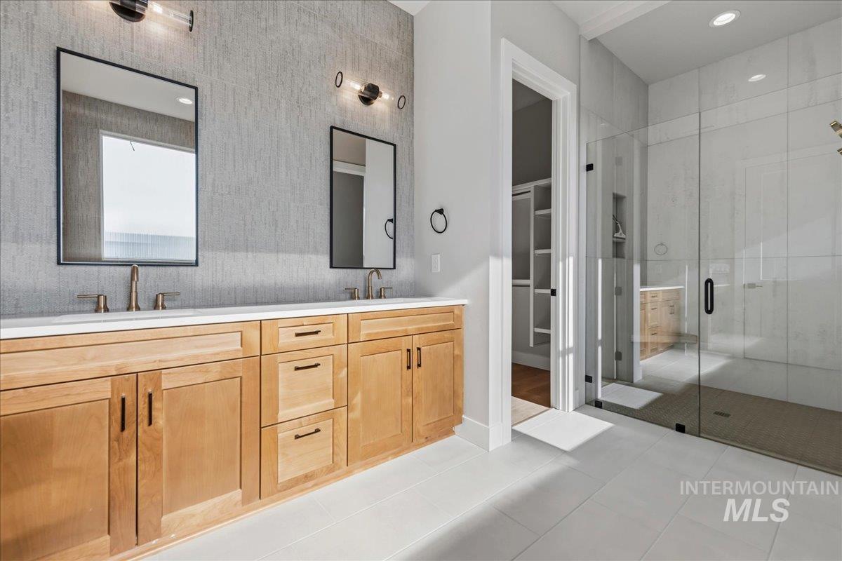 7856 W Flathead Lake Street, Eagle, Idaho 83616, 5 Bedrooms, 3.5 Bathrooms, Residential For Sale, Price $994,900, 98983156