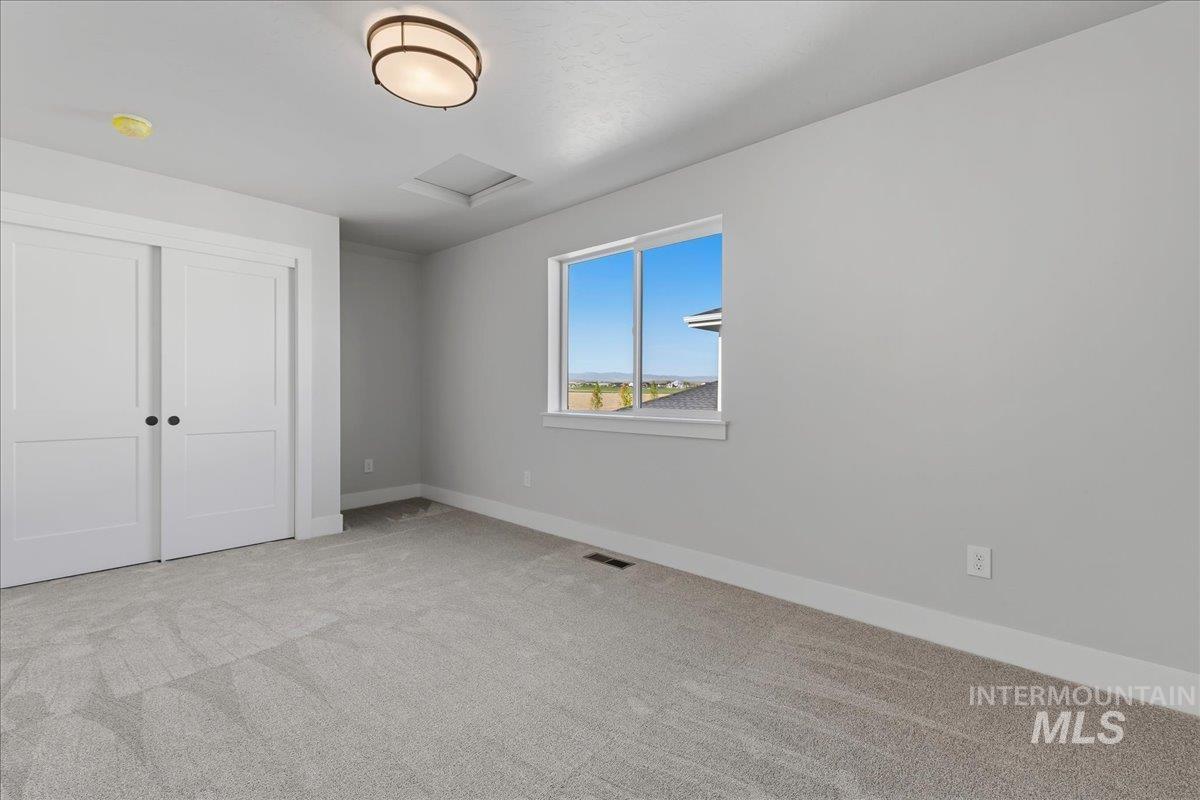 7856 W Flathead Lake Street, Eagle, Idaho 83616, 5 Bedrooms, 3.5 Bathrooms, Residential For Sale, Price $994,900, 98983156