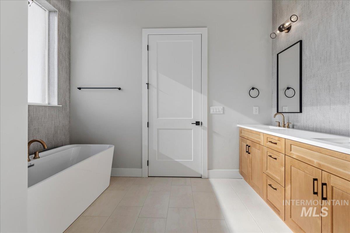 7856 W Flathead Lake Street, Eagle, Idaho 83616, 5 Bedrooms, 3.5 Bathrooms, Residential For Sale, Price $994,900, 98983156