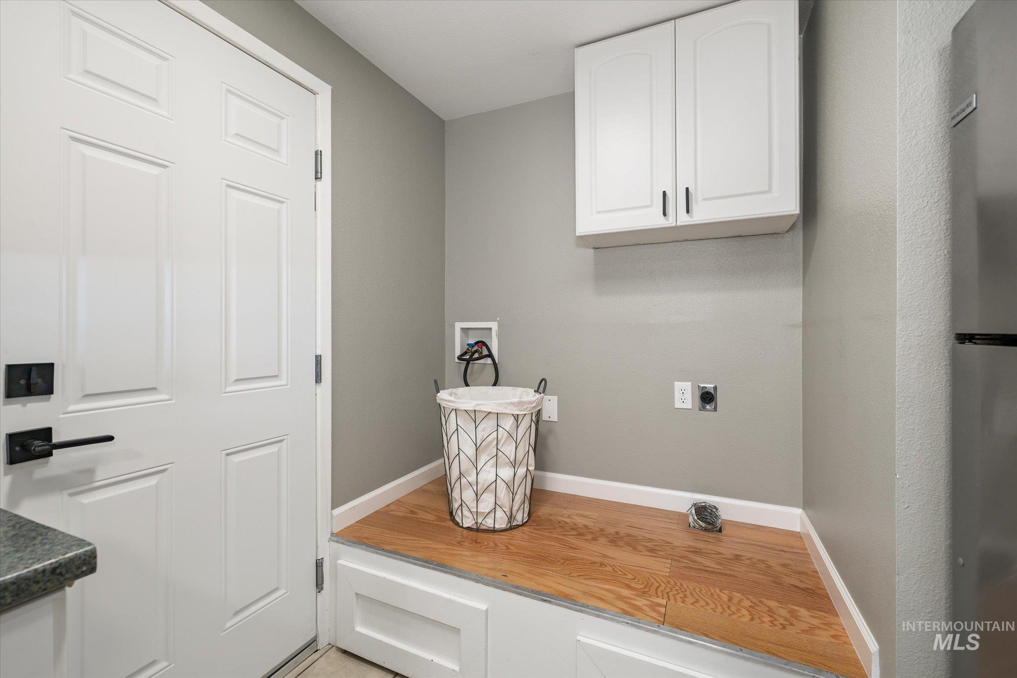 4326 W Plum St, Boise, Idaho 83703, 3 Bedrooms, 1.5 Bathrooms, Residential For Sale, Price $400,000, 98983157