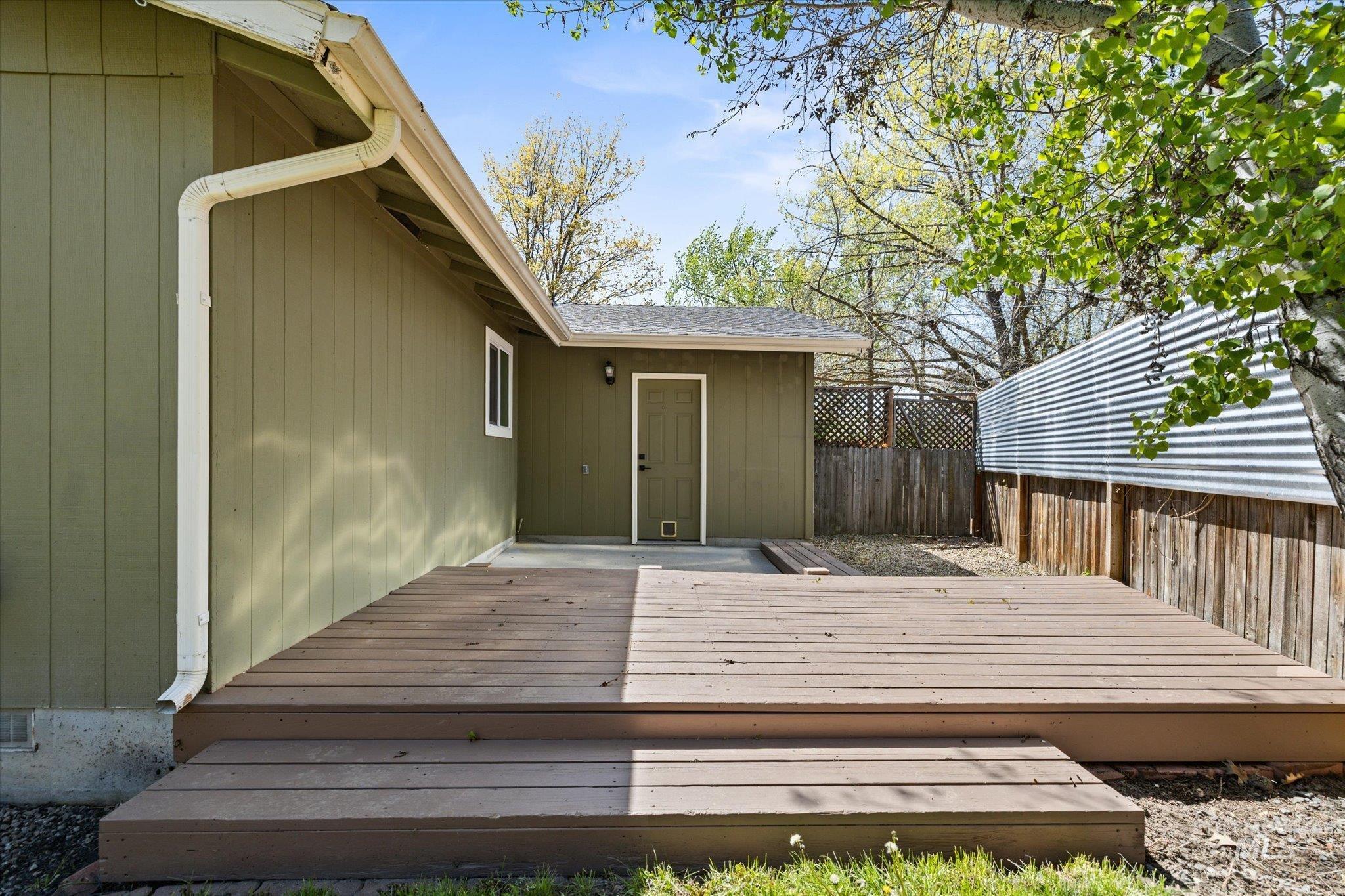 4326 W Plum St, Boise, Idaho 83703, 3 Bedrooms, 1.5 Bathrooms, Residential For Sale, Price $400,000, 98983157