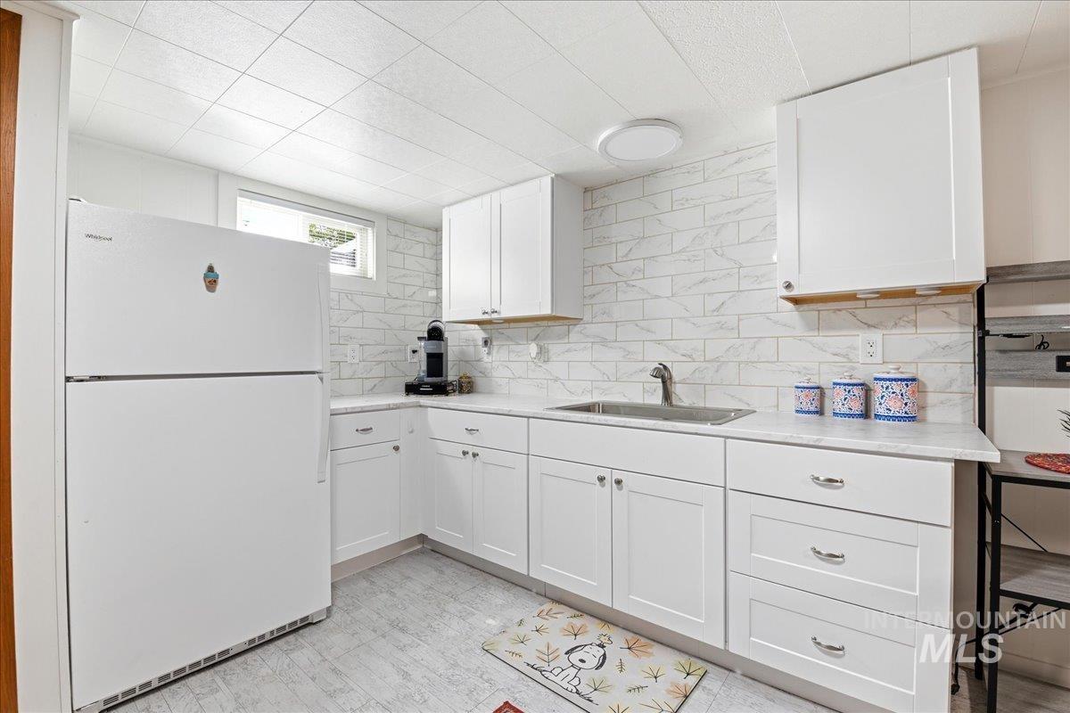 6710 W Ustick, Boise, Idaho 83704, 3 Bedrooms, 2 Bathrooms, Residential For Sale, Price $795,000, 98983158