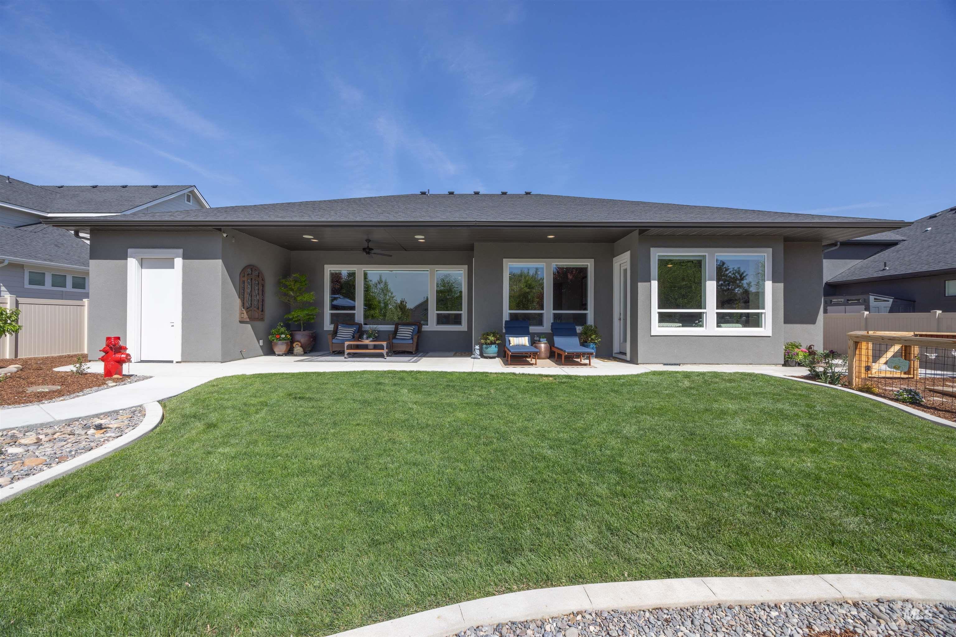 241 W Moray, Middleton, Idaho 83644, 4 Bedrooms, 2.5 Bathrooms, Residential For Sale, Price $775,000,MLS 98983162