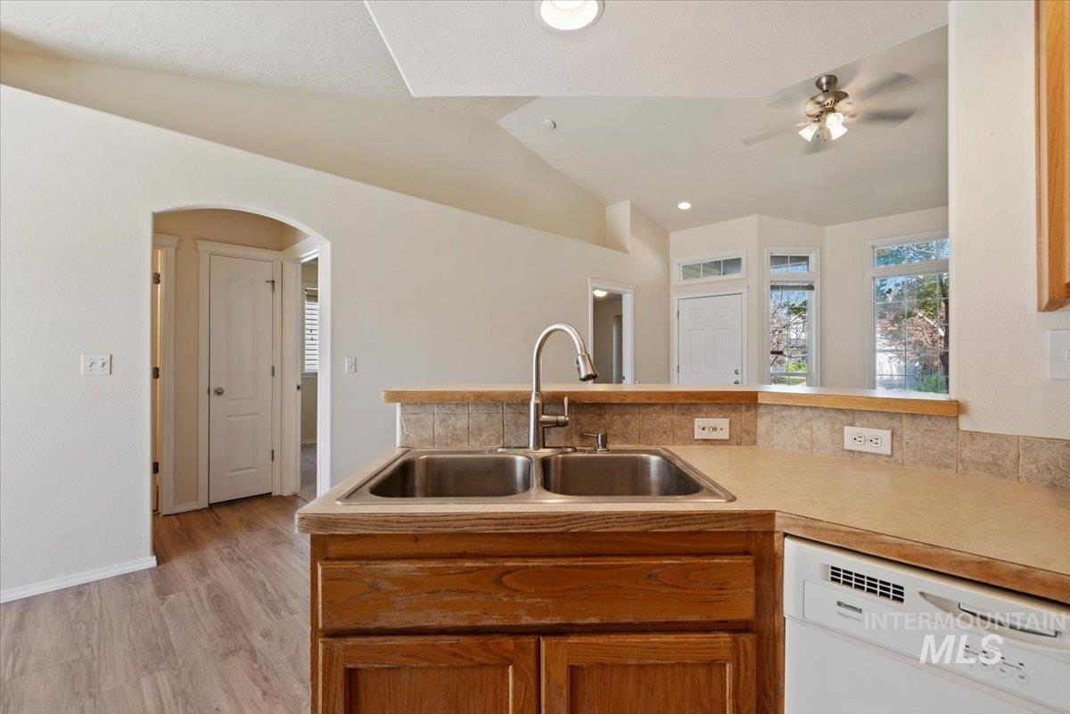 14255 S Shelby Street, Caldwell, Idaho 83607, 4 Bedrooms, 2 Bathrooms, Residential For Sale, Price $373,500,MLS 98983163