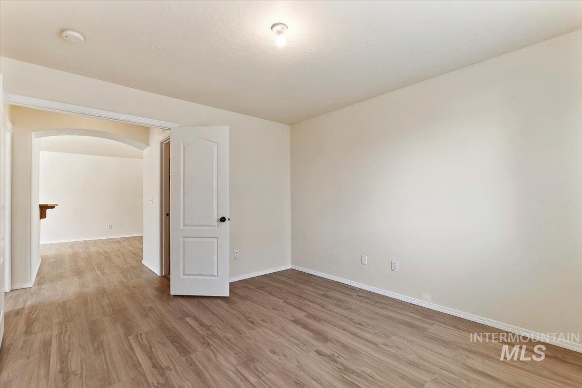 14255 S Shelby Street, Caldwell, Idaho 83607, 4 Bedrooms, 2 Bathrooms, Residential For Sale, Price $373,500,MLS 98983163