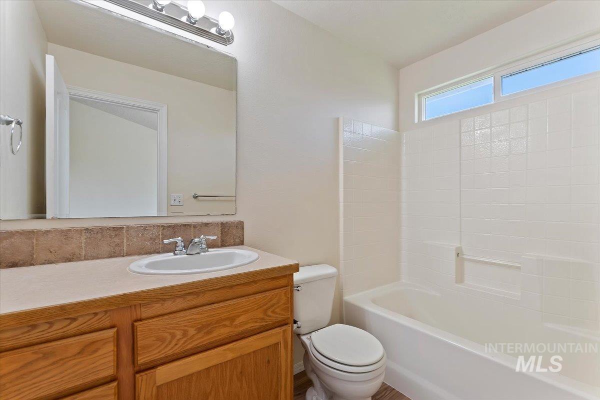 14255 S Shelby Street, Caldwell, Idaho 83607, 4 Bedrooms, 2 Bathrooms, Residential For Sale, Price $373,500,MLS 98983163