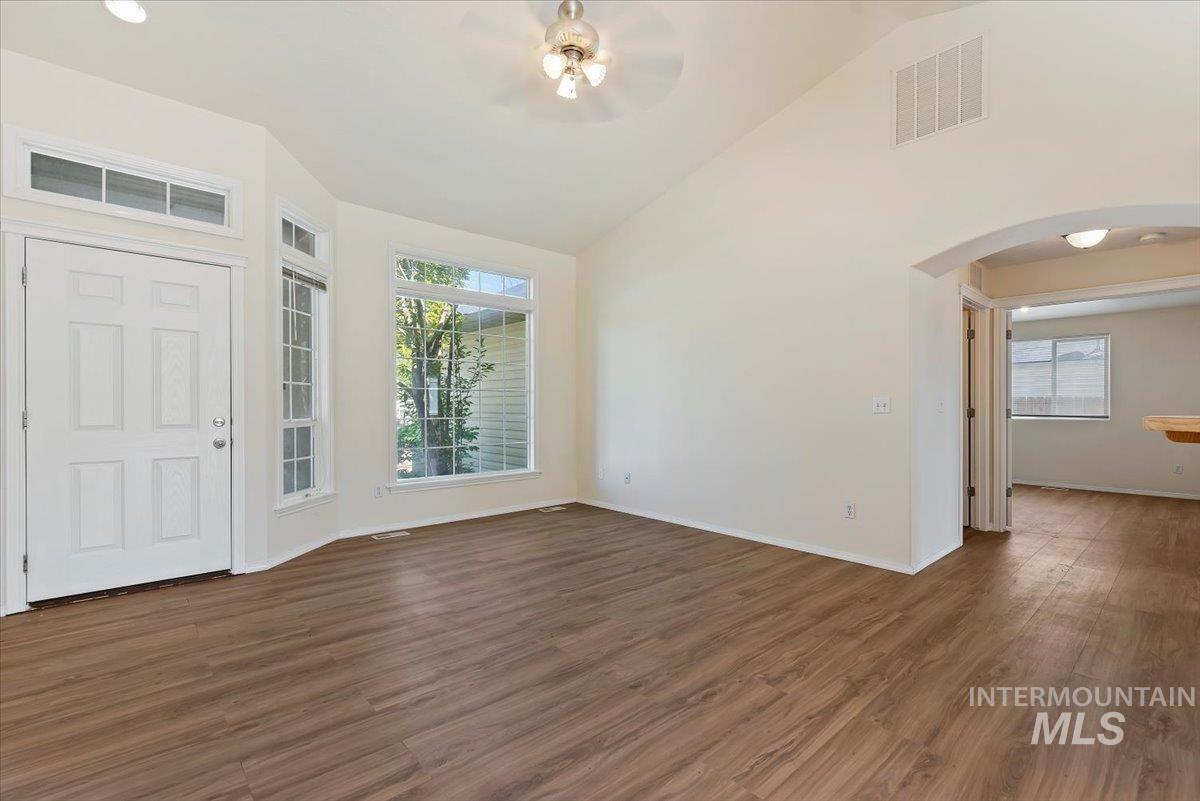 14255 S Shelby Street, Caldwell, Idaho 83607, 4 Bedrooms, 2 Bathrooms, Residential For Sale, Price $373,500,MLS 98983163