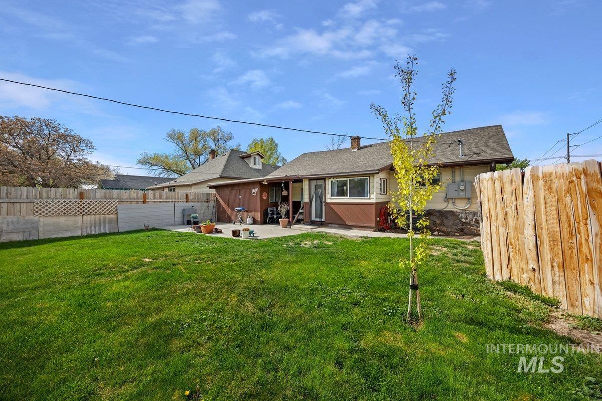 460 6th Ave N, Twin Falls, Idaho 83301, 2 Bedrooms, 1 Bathroom, Residential For Sale, Price $239,000,MLS 98983164