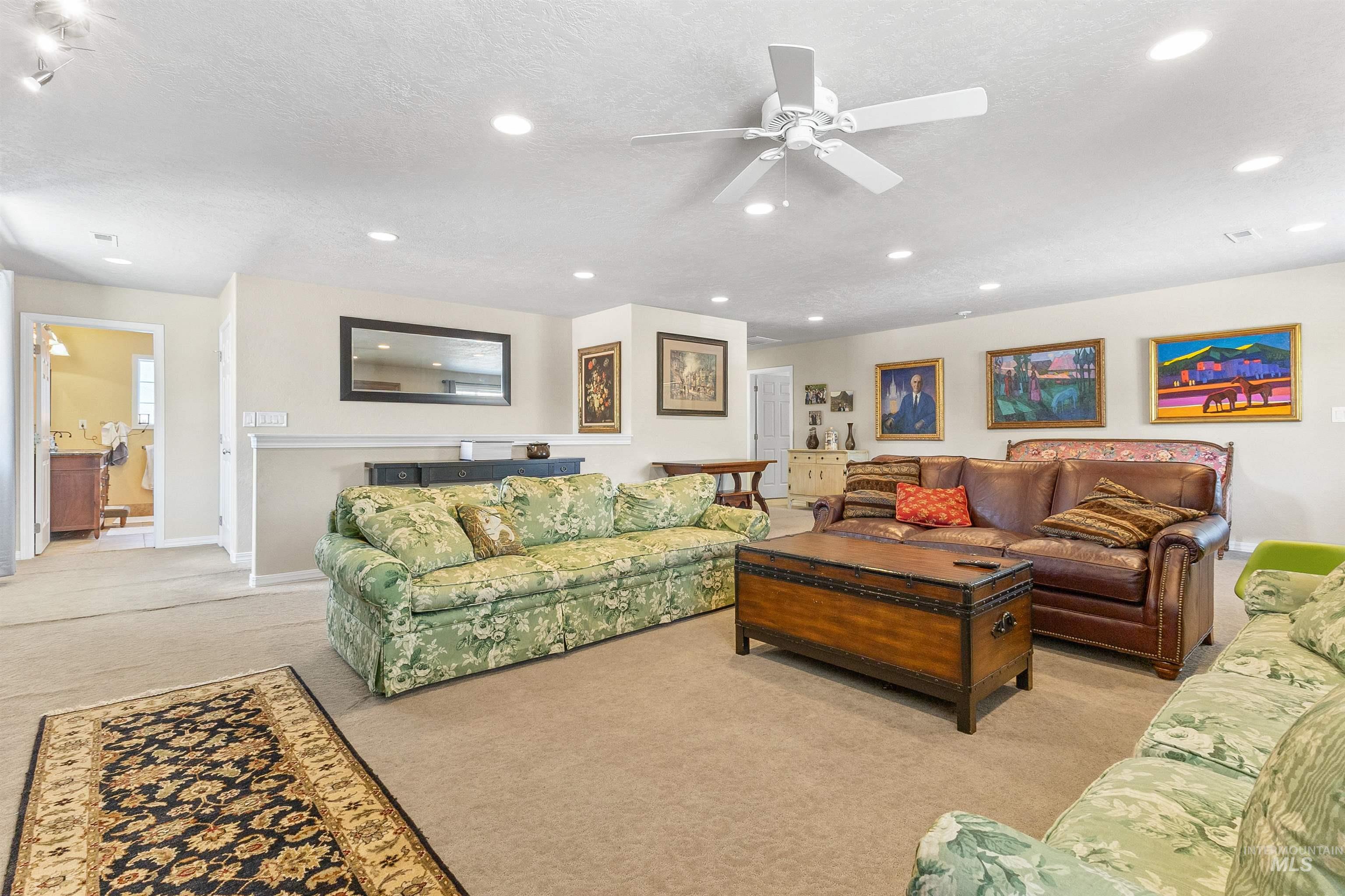 2425 N Redway Road, Boise, Idaho 83704, 7 Bedrooms, 5 Bathrooms, Residential For Sale, Price $829,000,MLS 98983168