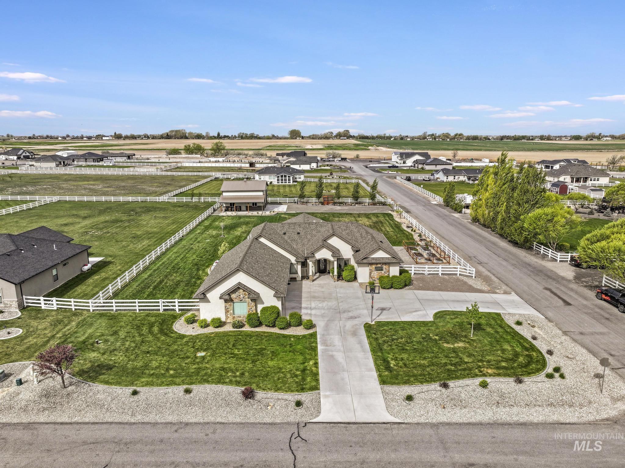 3743 N 2481 E, Twin Falls, Idaho 83301, 4 Bedrooms, 2.5 Bathrooms, Residential For Sale, Price $834,900, 98983169