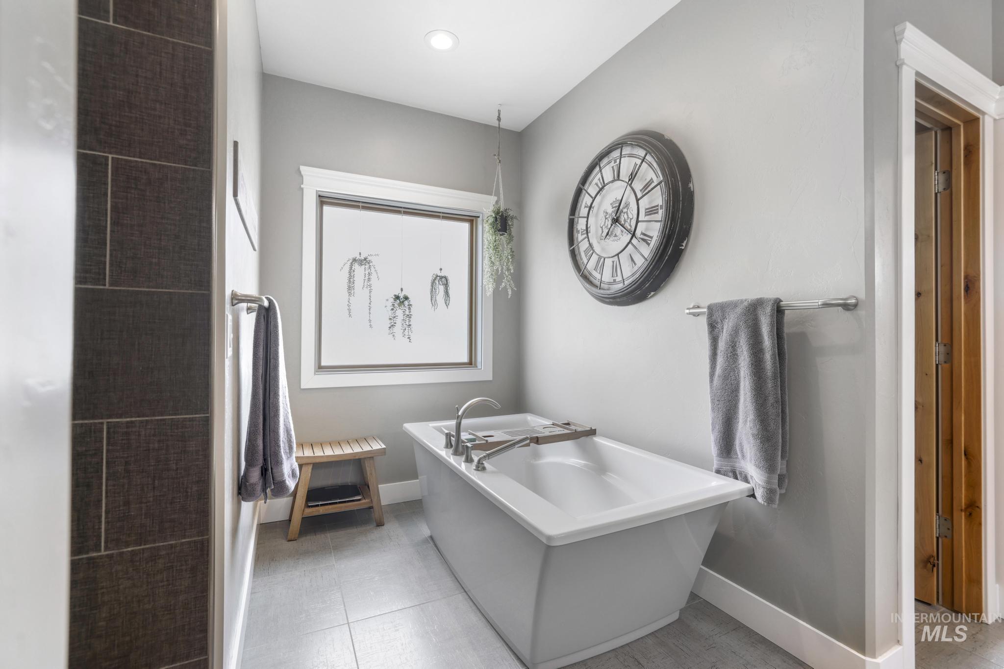 3743 N 2481 E, Twin Falls, Idaho 83301, 4 Bedrooms, 2.5 Bathrooms, Residential For Sale, Price $834,900, 98983169