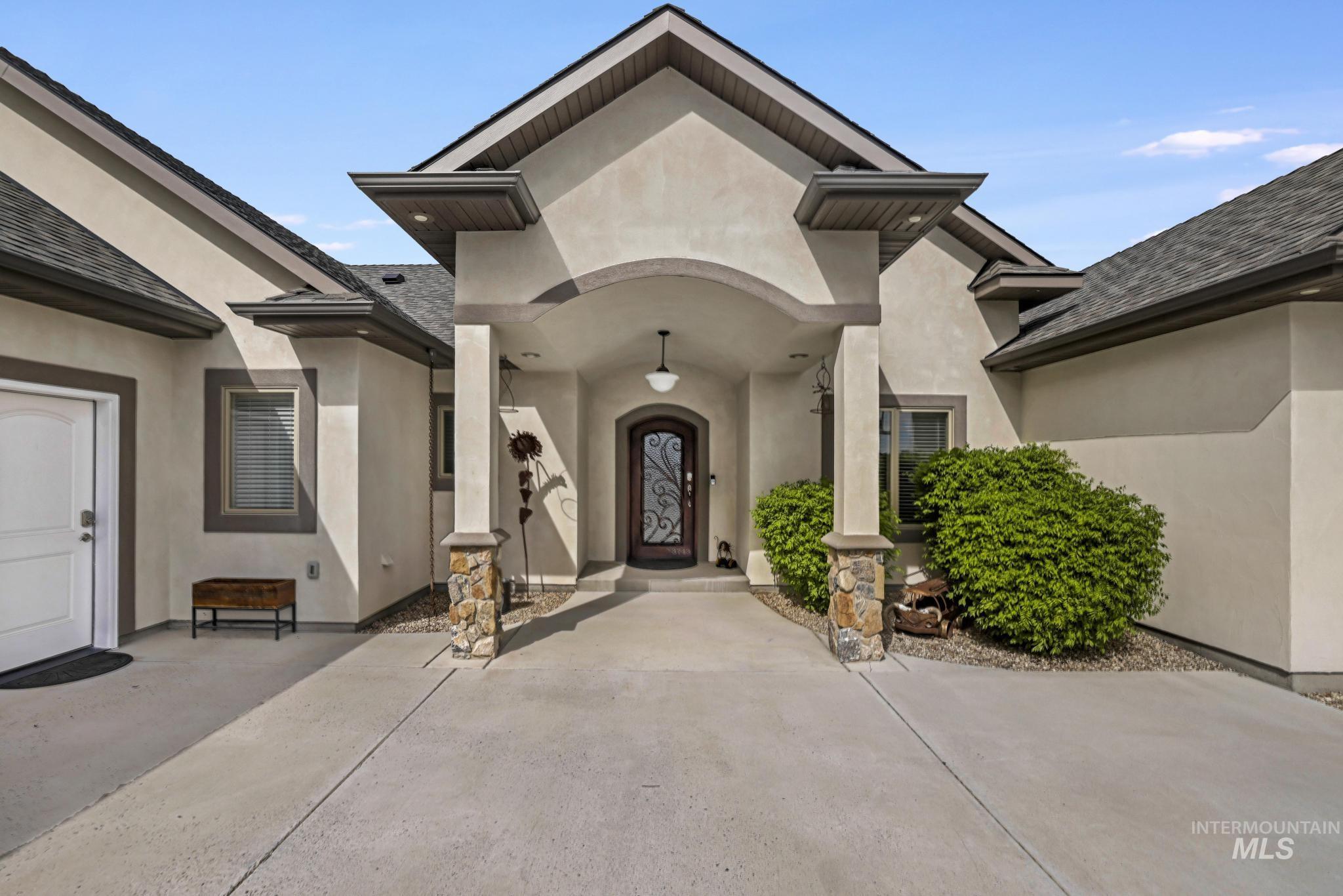 3743 N 2481 E, Twin Falls, Idaho 83301, 4 Bedrooms, 2.5 Bathrooms, Residential For Sale, Price $834,900, 98983169