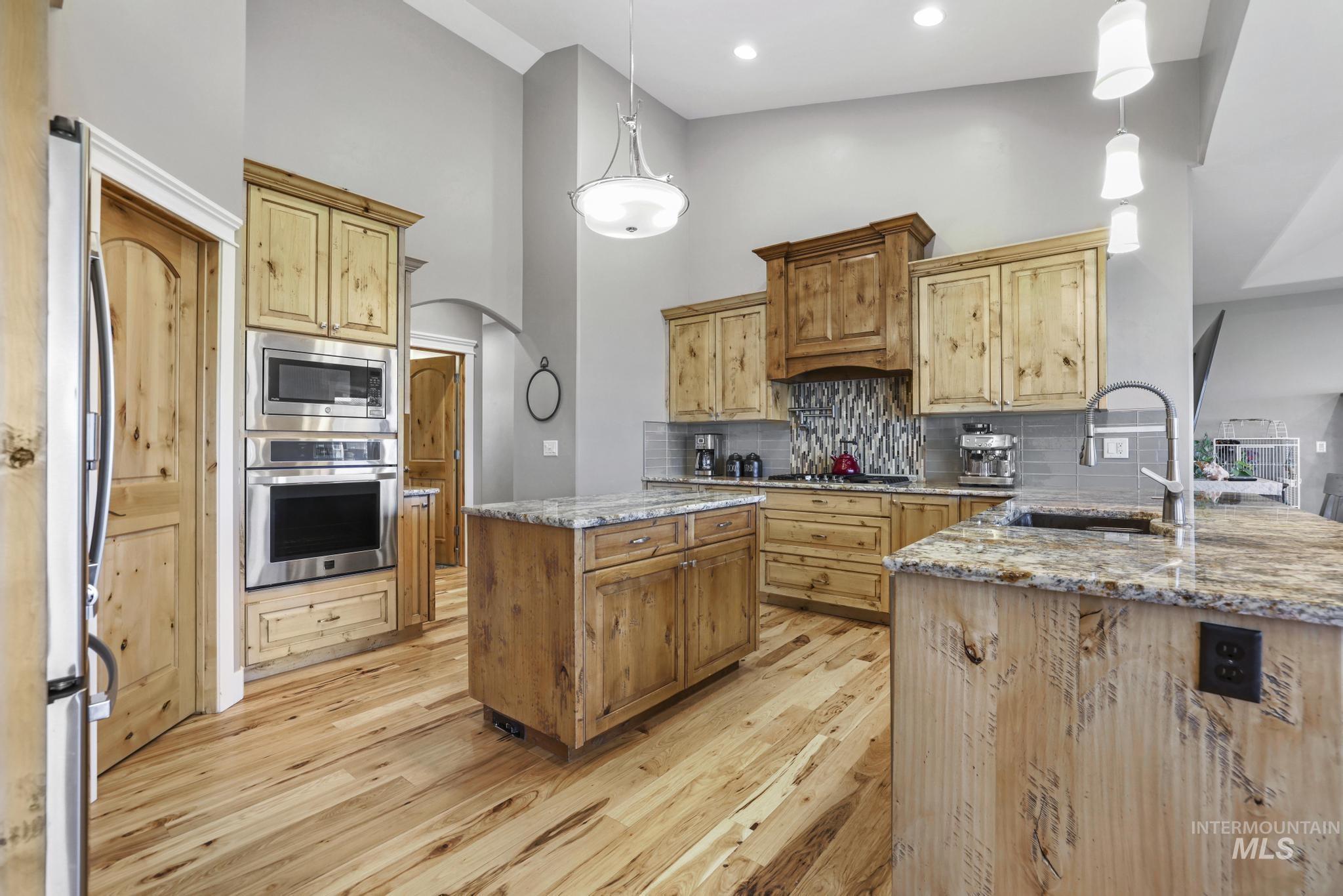 3743 N 2481 E, Twin Falls, Idaho 83301, 4 Bedrooms, 2.5 Bathrooms, Residential For Sale, Price $834,900, 98983169