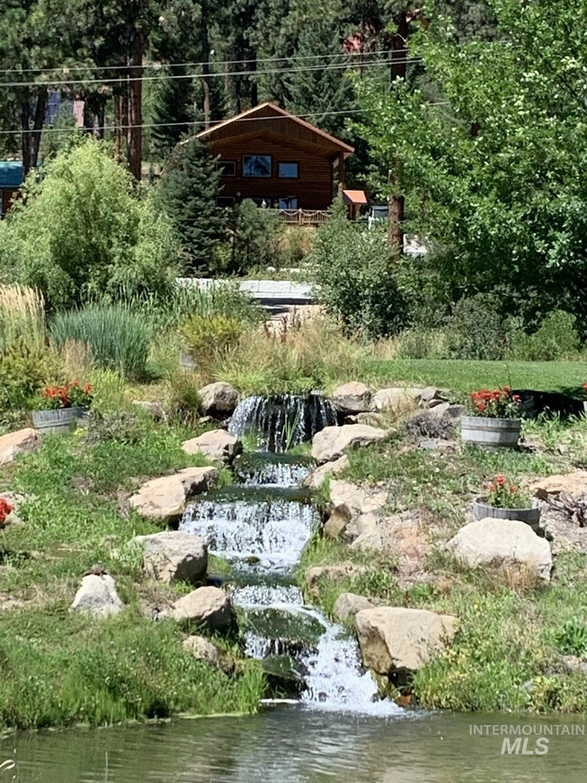 15 Starview Dr., Garden Valley, Idaho 83642, 3 Bedrooms, 2 Bathrooms, Residential For Sale, Price $699,900,MLS 98983171