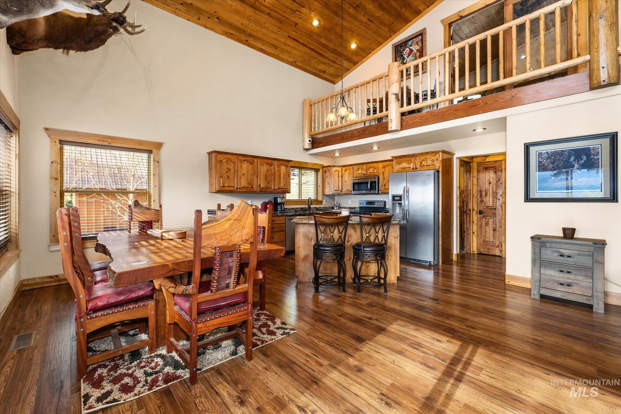 15 Starview Dr., Garden Valley, Idaho 83642, 3 Bedrooms, 2 Bathrooms, Residential For Sale, Price $699,900,MLS 98983171