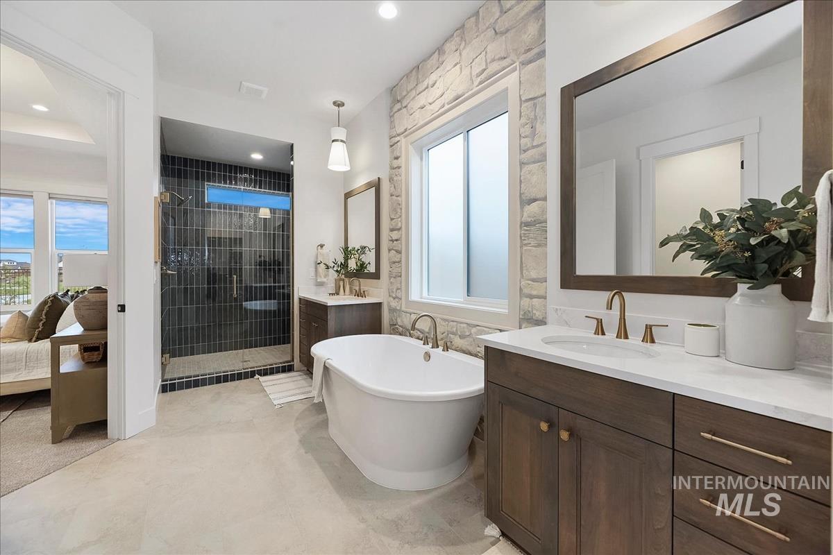 10835 W Barnbougle Ln., Kuna, Idaho 83634, 3 Bedrooms, 3 Bathrooms, Residential For Sale, Price $824,880,MLS 98983172