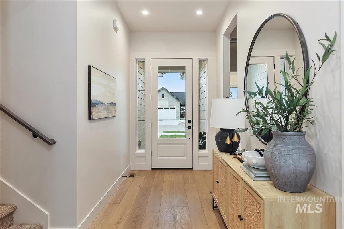 10835 W Barnbougle Ln., Kuna, Idaho 83634, 3 Bedrooms, 3 Bathrooms, Residential For Sale, Price $824,880,MLS 98983172