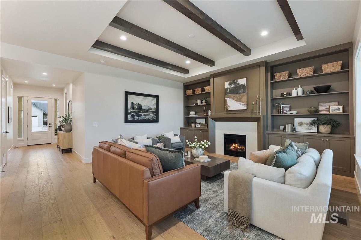 10835 W Barnbougle Ln., Kuna, Idaho 83634, 3 Bedrooms, 3 Bathrooms, Residential For Sale, Price $824,880,MLS 98983172