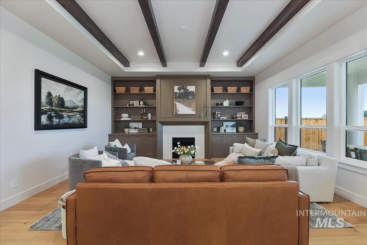 10835 W Barnbougle Ln., Kuna, Idaho 83634, 3 Bedrooms, 3 Bathrooms, Residential For Sale, Price $824,880,MLS 98983172