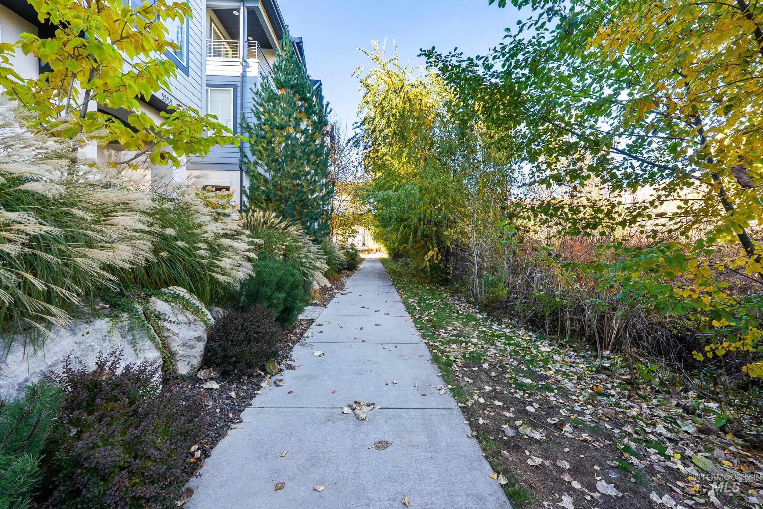 3338 E Exacta Lane, Boise, Idaho 83716, 3 Bedrooms, 3 Bathrooms, Residential For Sale, Price $669,900,MLS 98983173