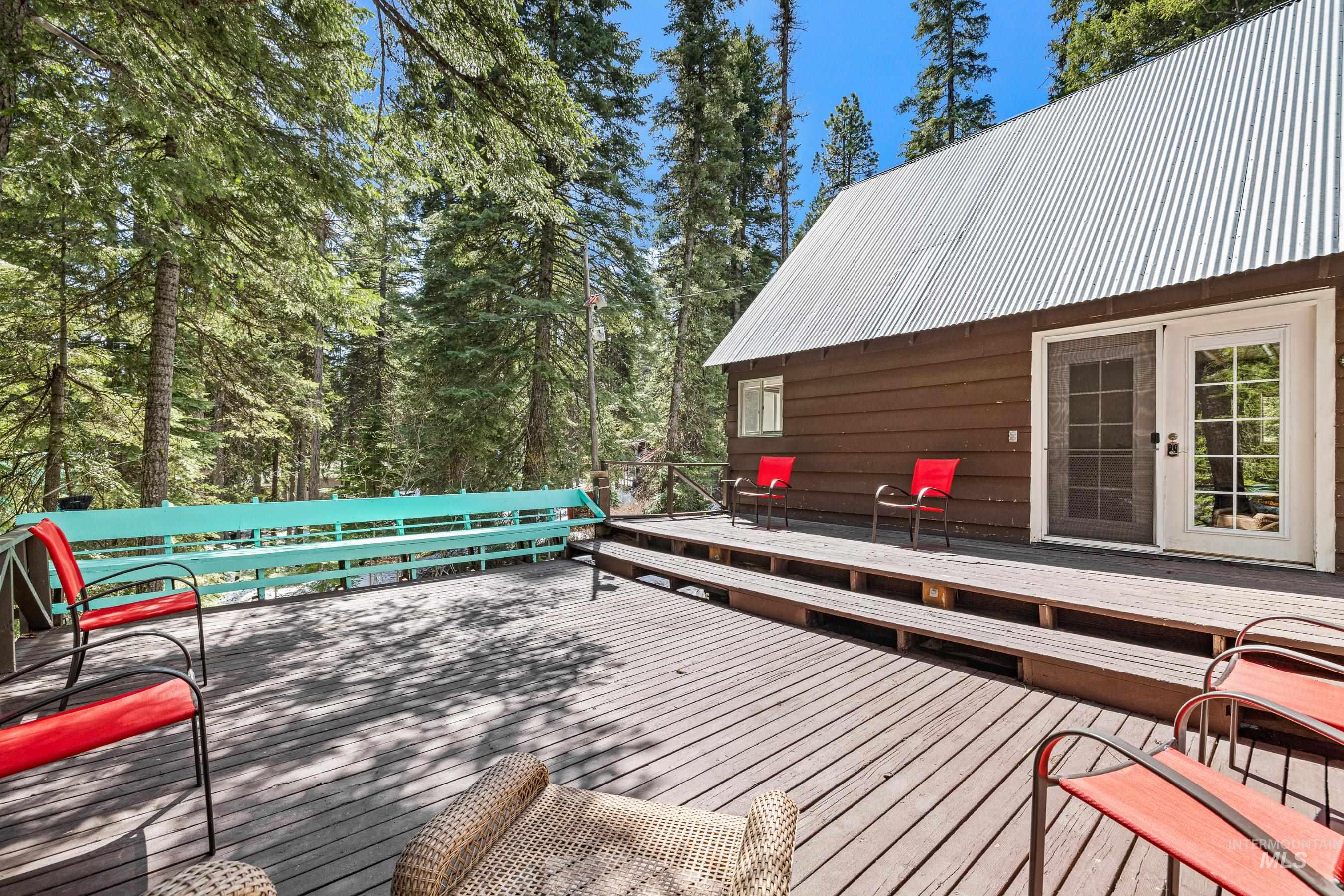 995 Cedar Crest Dr, McCall, Idaho 83638, 3 Bedrooms, 1 Bathroom, Residential For Sale, Price $739,000,MLS 98983174