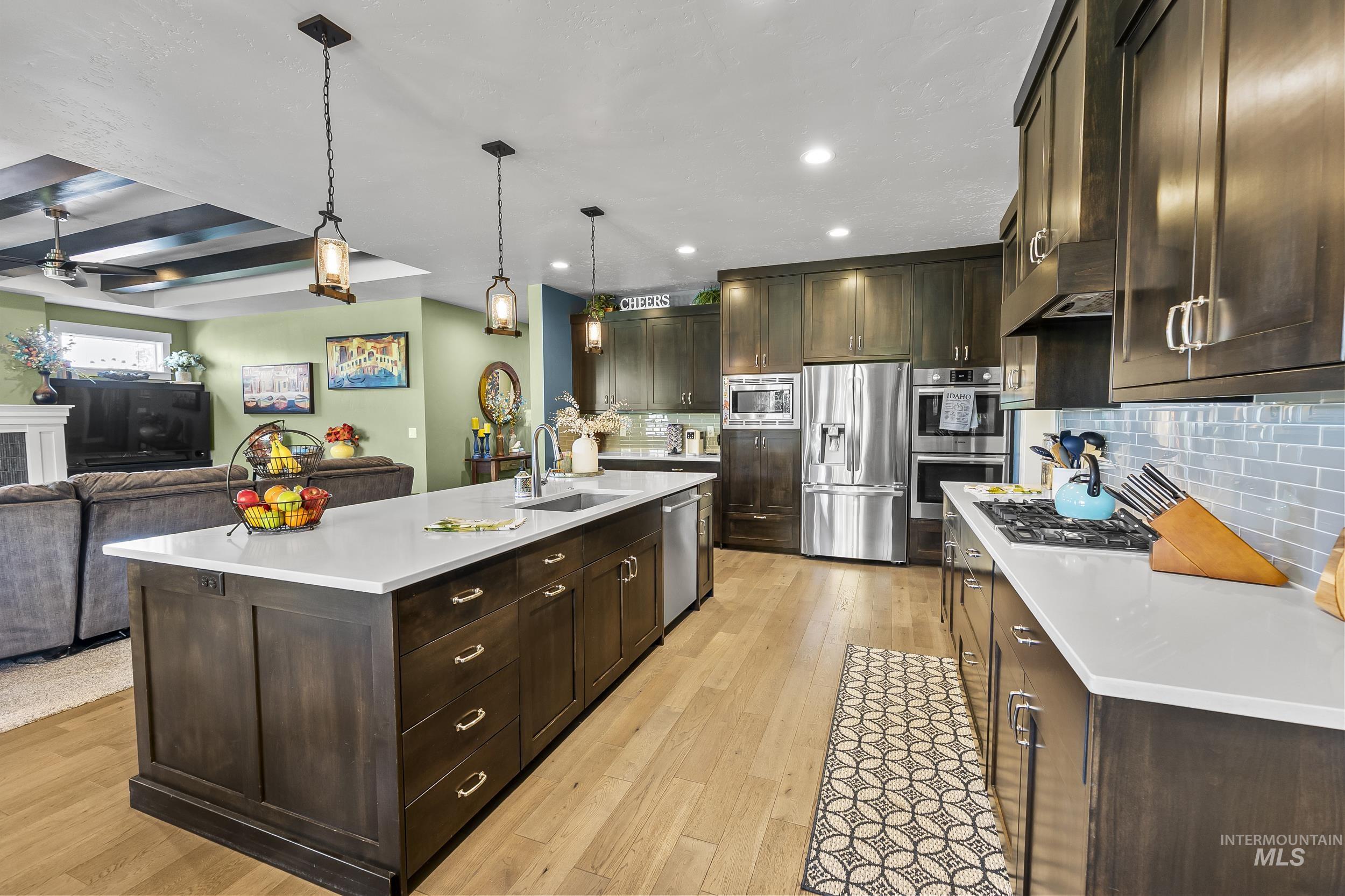 5993 N Botticelli Ave, Meridian, Idaho 83646, 3 Bedrooms, 3 Bathrooms, Residential For Sale, Price $788,000, 98983175