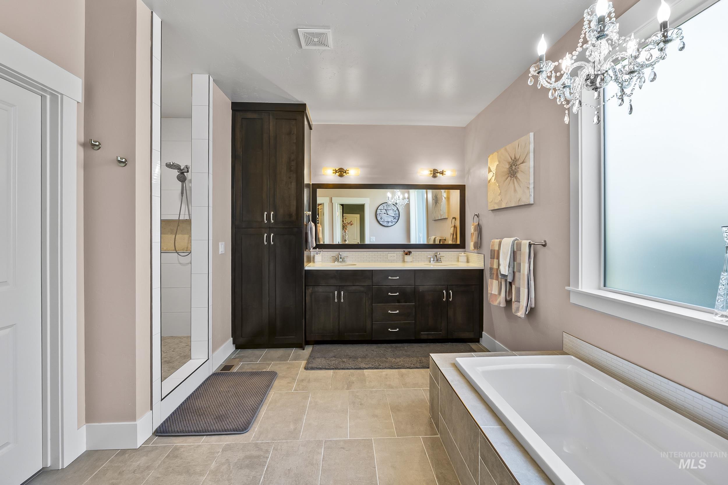 5993 N Botticelli Ave, Meridian, Idaho 83646, 3 Bedrooms, 3 Bathrooms, Residential For Sale, Price $788,000, 98983175