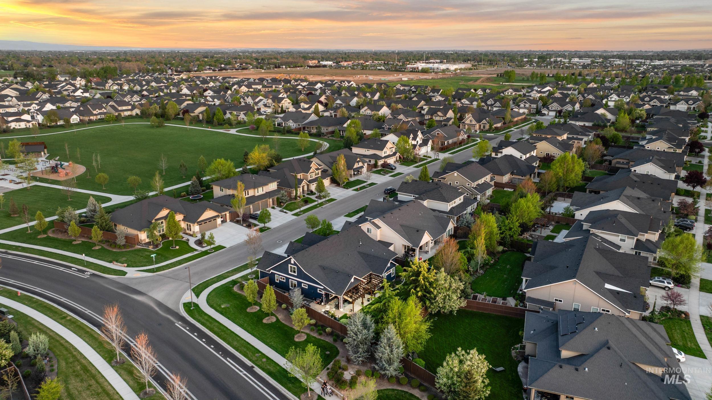 5993 N Botticelli Ave, Meridian, Idaho 83646, 3 Bedrooms, 3 Bathrooms, Residential For Sale, Price $788,000, 98983175