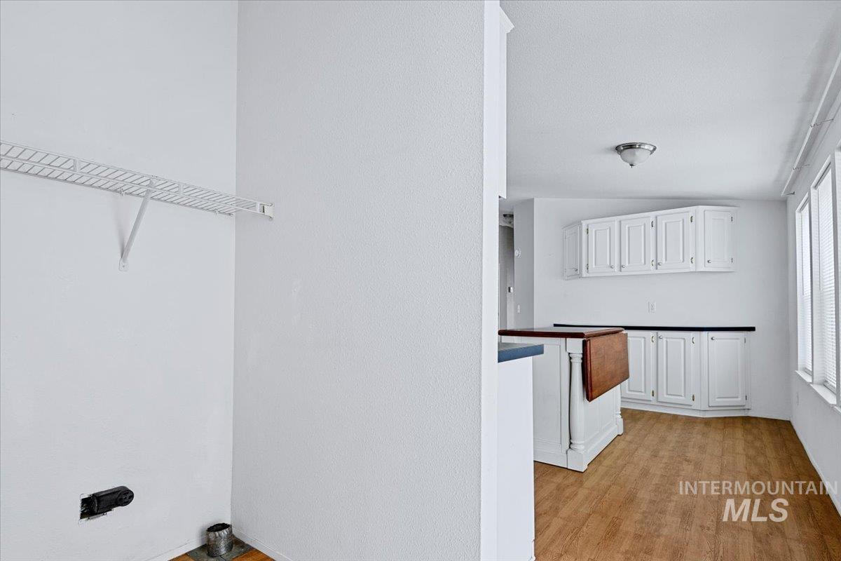 9644 W Woodland Ln, Boise, Idaho 83704, 3 Bedrooms, 2 Bathrooms, Residential For Sale, Price $159,900, 98983176