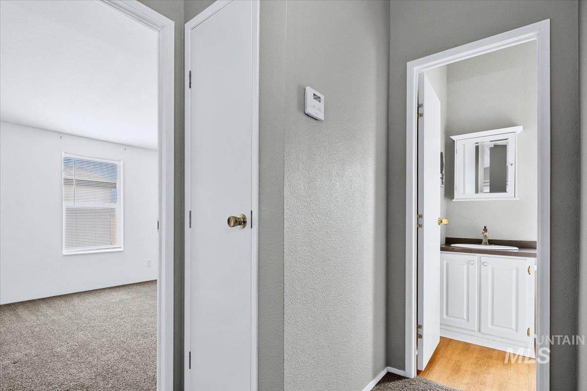 9644 W Woodland Ln, Boise, Idaho 83704, 3 Bedrooms, 2 Bathrooms, Residential For Sale, Price $159,900, 98983176