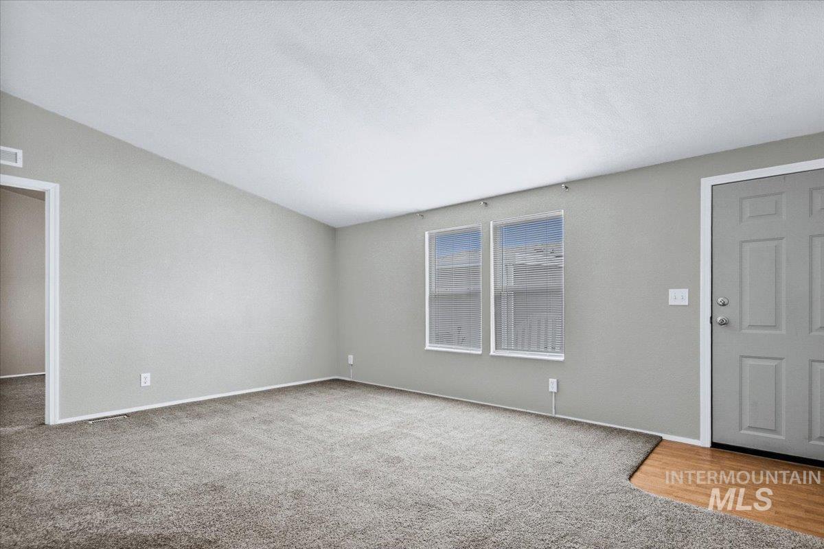 9644 W Woodland Ln, Boise, Idaho 83704, 3 Bedrooms, 2 Bathrooms, Residential For Sale, Price $159,900, 98983176