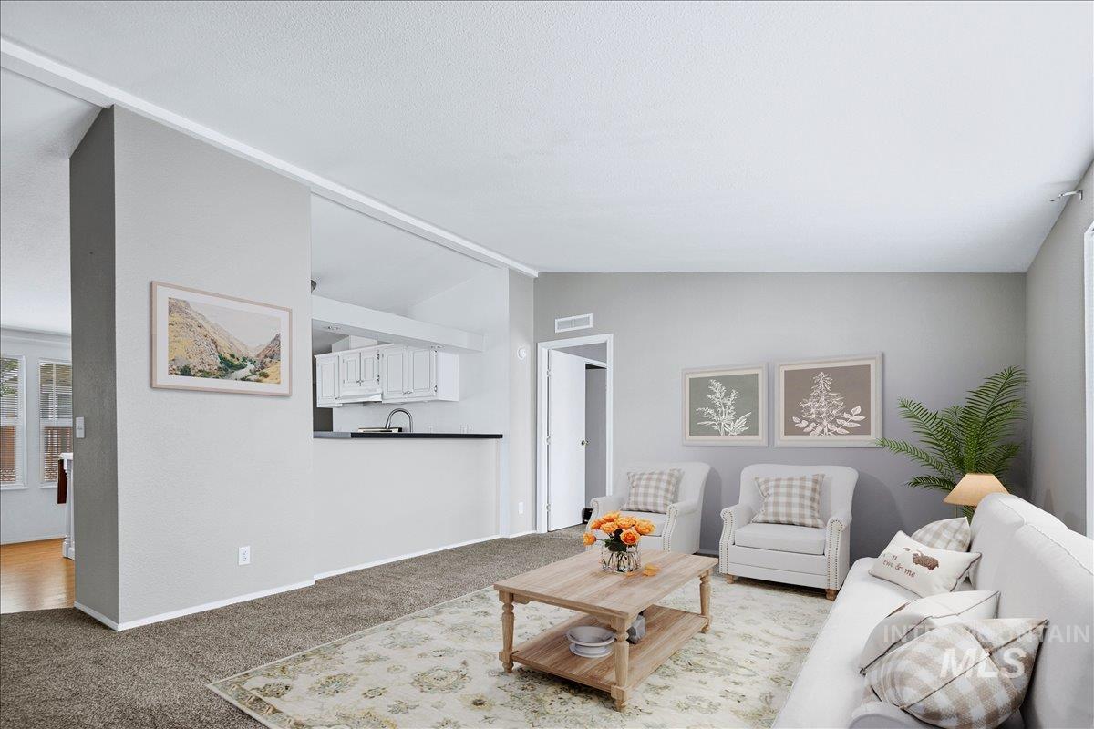 9644 W Woodland Ln, Boise, Idaho 83704, 3 Bedrooms, 2 Bathrooms, Residential For Sale, Price $159,900, 98983176