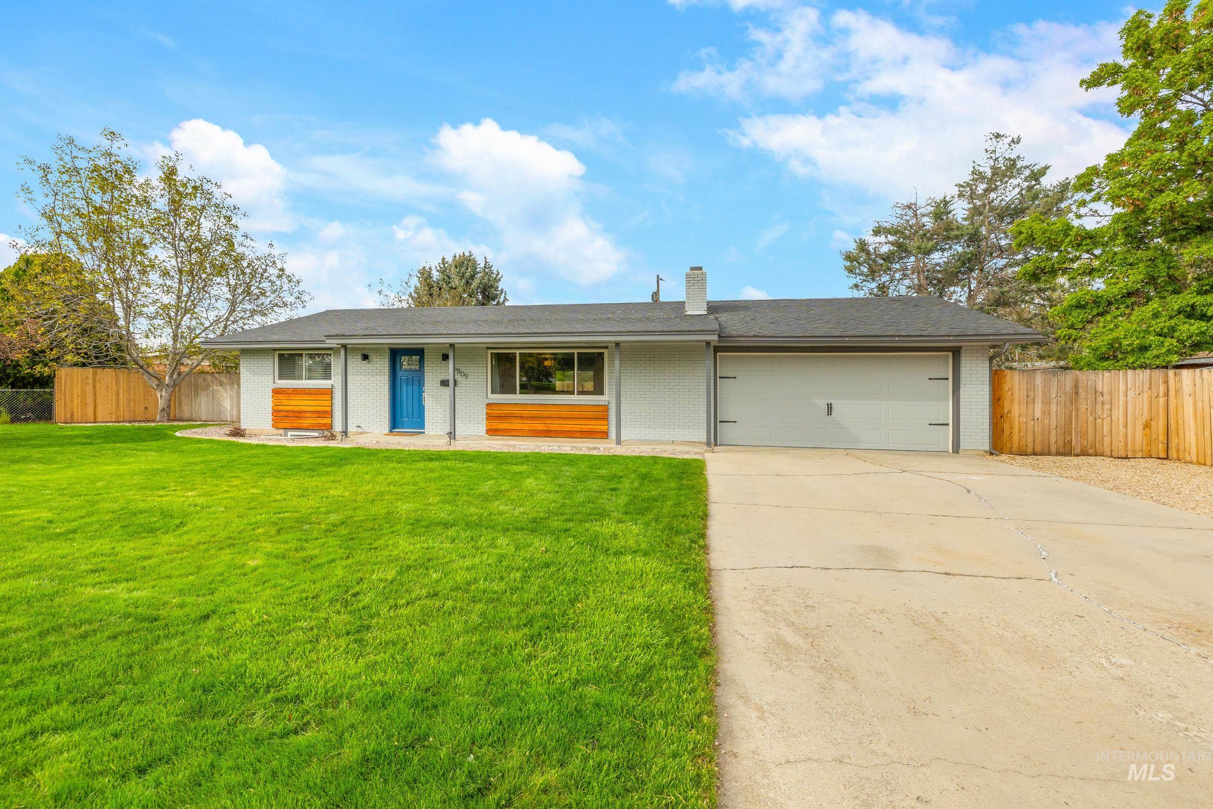 6809 W Brentwood Dr, Boise, Idaho 83709, 4 Bedrooms, 2 Bathrooms, Residential For Sale, Price $564,900,MLS 98983177