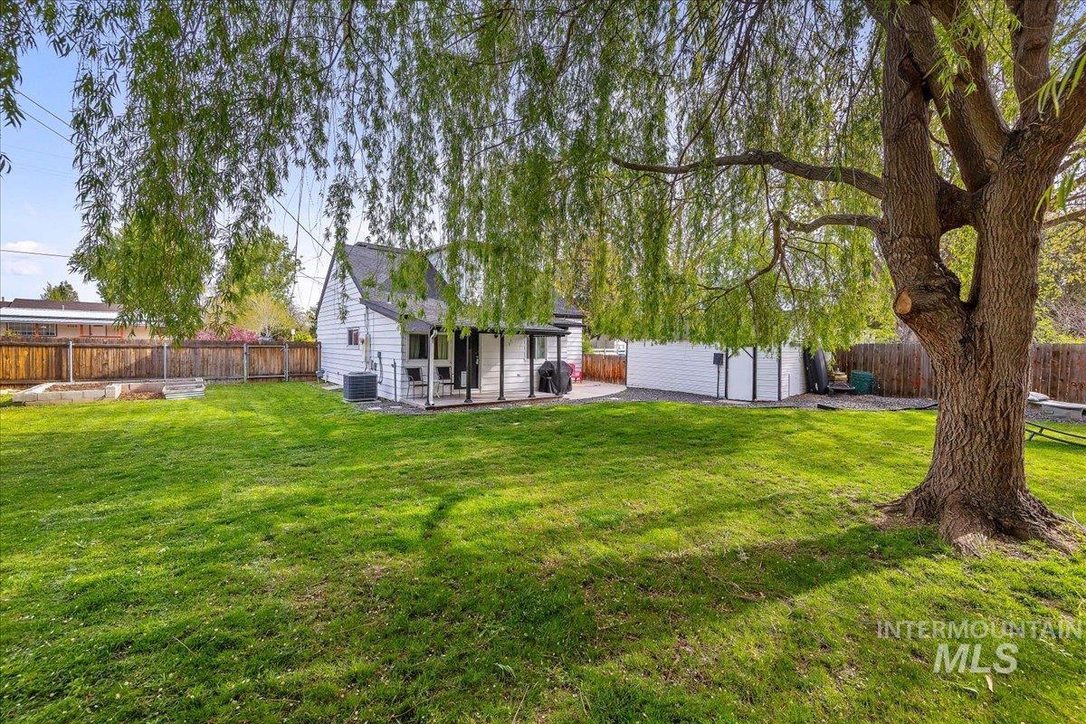 3101 W Targee St, Boise, Idaho 83705, 3 Bedrooms, 2 Bathrooms, Residential For Sale, Price $485,000,MLS 98983178