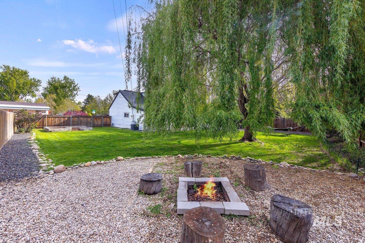 3101 W Targee St, Boise, Idaho 83705, 3 Bedrooms, 2 Bathrooms, Residential For Sale, Price $485,000,MLS 98983178