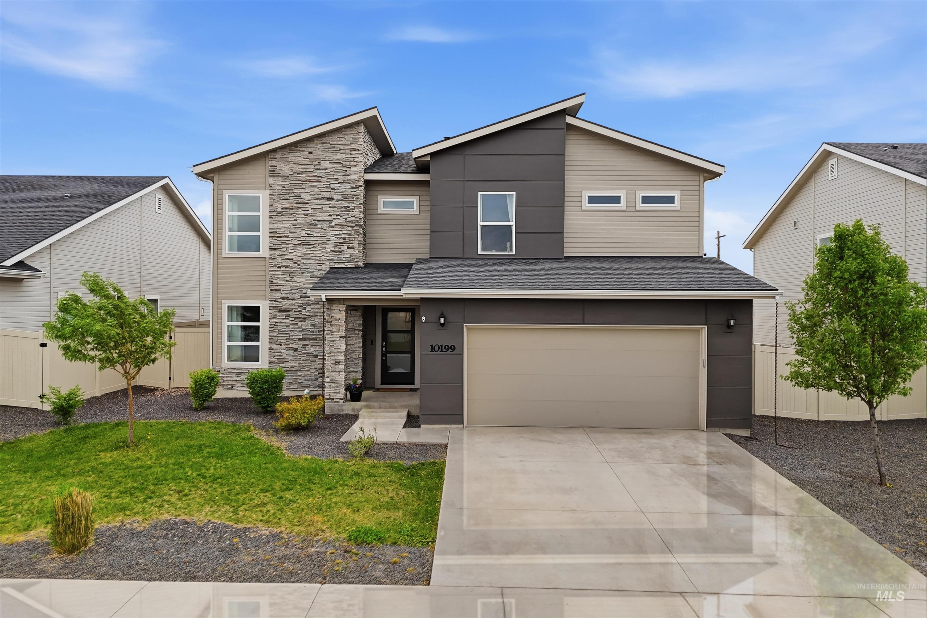 10199 W Gladiola St, Star, Idaho 83669, 4 Bedrooms, 3 Bathrooms, Residential For Sale, Price $559,000,MLS 98983179