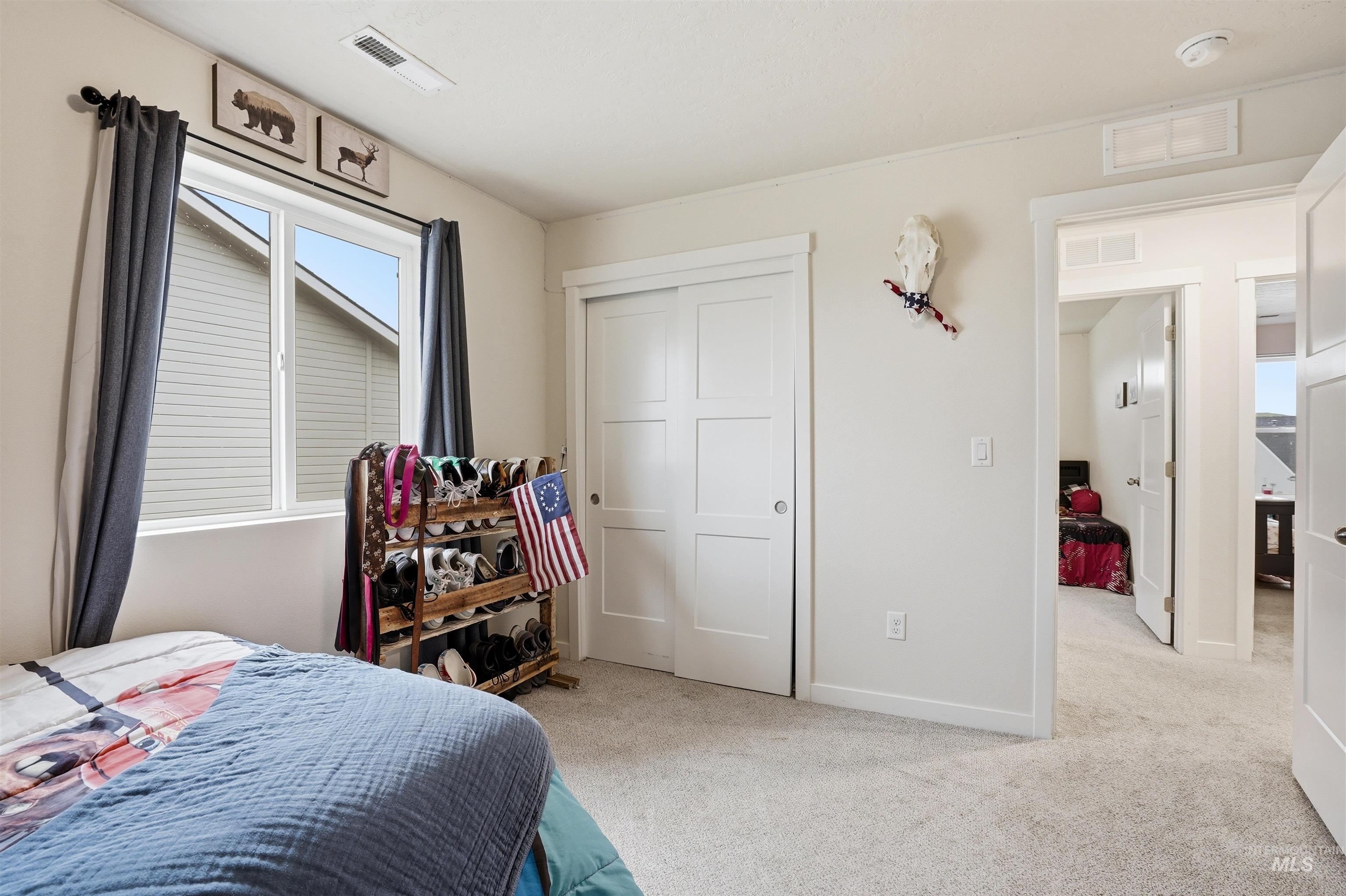 10199 W Gladiola St, Star, Idaho 83669, 4 Bedrooms, 3 Bathrooms, Residential For Sale, Price $559,000,MLS 98983179